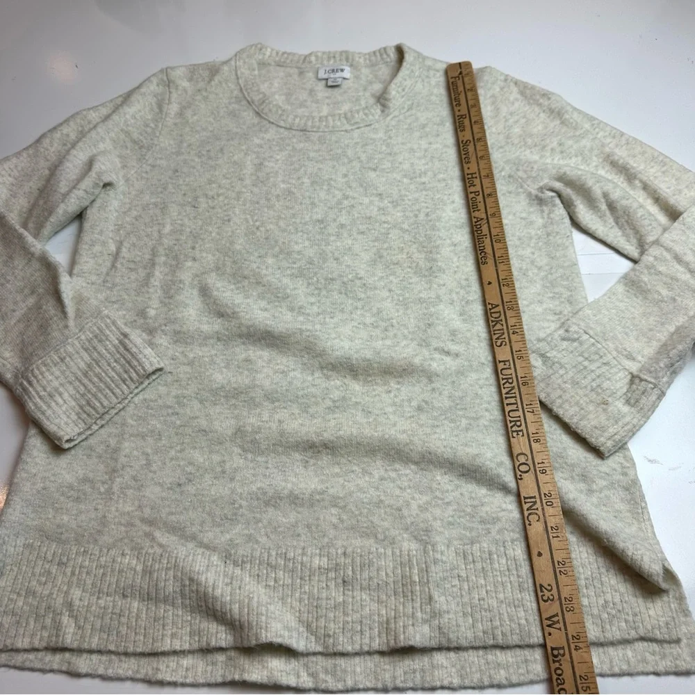 J.Crew Cream Marled Crewneck Sweater Women’s M Cotton Blend Classic Knit